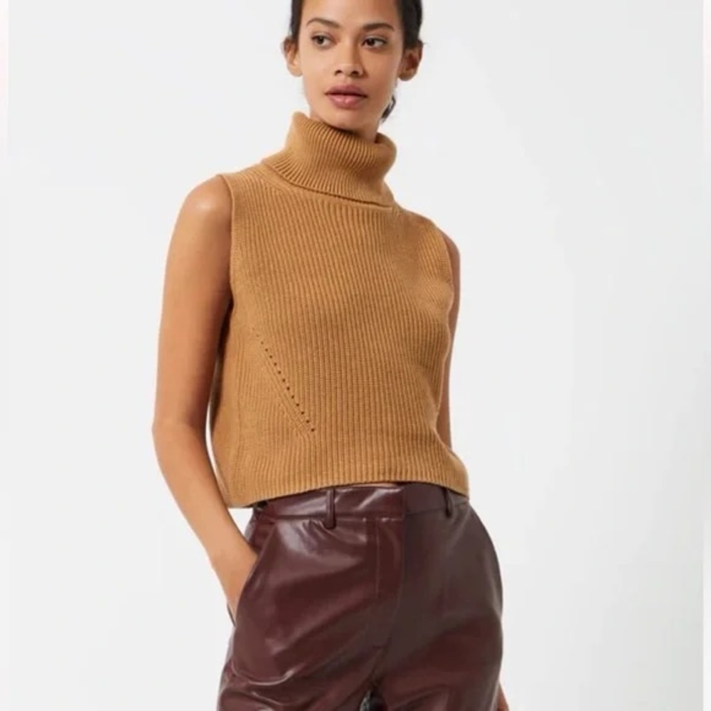 FRENCH CONNECTION Mozart Sleeveless Turtleneck Sweater in Camel NWOT